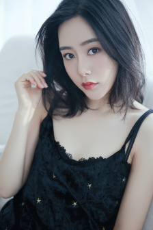 新任女教师剧场版详情介绍